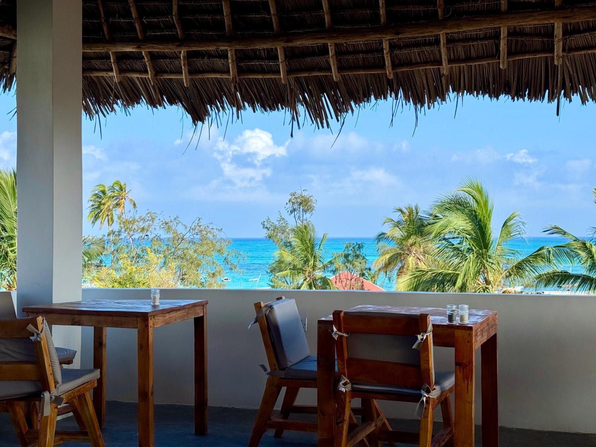 Rafiki Hotel Nungwi Beach Exterior foto